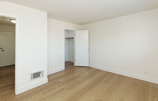 1 bed, 1 bath, 650 sqft, $1,975, Unit 315