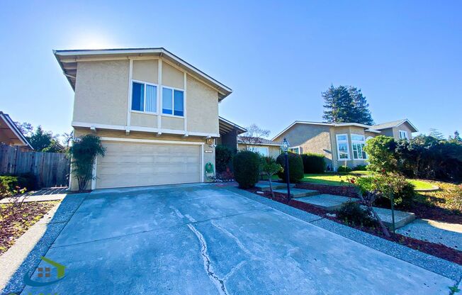 $4995 - 2 Story 4 Bed/2.5 Bath Almaden Home with Pool and A/C