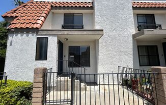 Beautifully Upgraded 2 Bed 2.5 Bath Townhome
