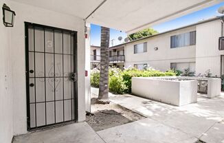1 bed, 1 bath, 700 sqft, $1,500, Unit A-03