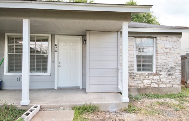 624 GREENLAWN BLVD
