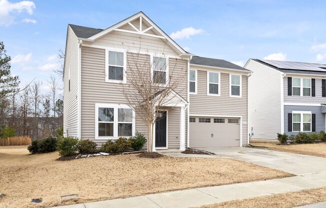 4 Bed, 2.5 Bath, 2 Car Garage Near Everything in Durham!