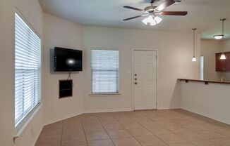 3 beds, 3 baths, $1,800