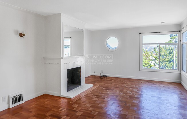 2043 10 AVE
