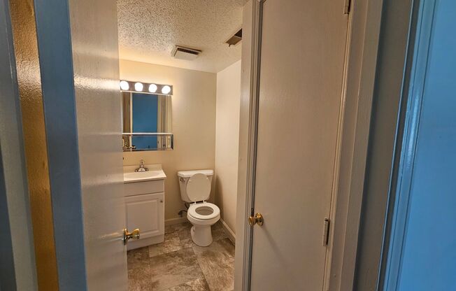 1 bed, 1.5 baths, 744 sqft, $1,170, Unit X-01