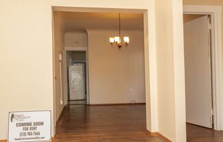 2 beds, 1 bath, $2,895, Unit 456