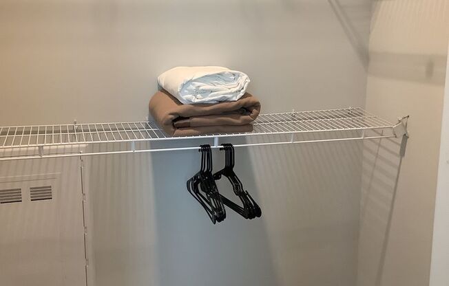 1 bed, 1 bath, $3,590, Unit 217-715