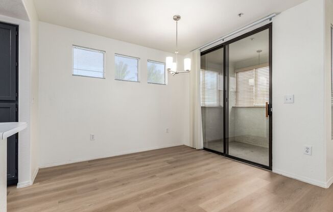 1 bed, 1 bath, $1,250, Unit # 3041