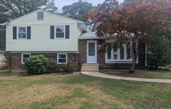 Single family home in Rose Hill in Alexandria