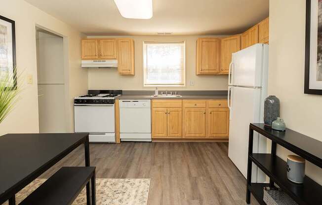 Hyde Park Apartments*