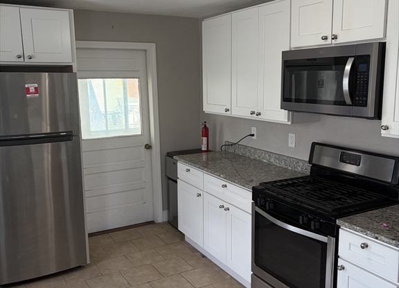 23 WATERS AVE
