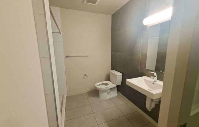 Studio, 1 bath, 262 sqft, $1,395, Unit 405 MFTE