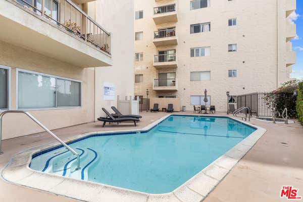 612 S. Barrington Ave. #210