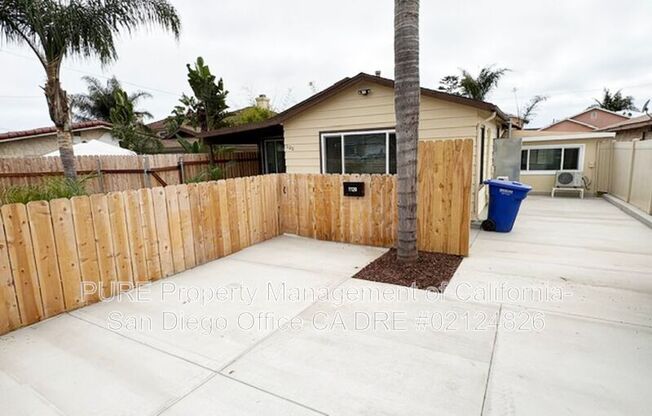 1120 Florence St.  Garage #1