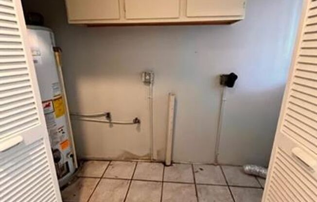 Spacious 4-Bedroom Home in Memphis-Comfort & Convenience Await!