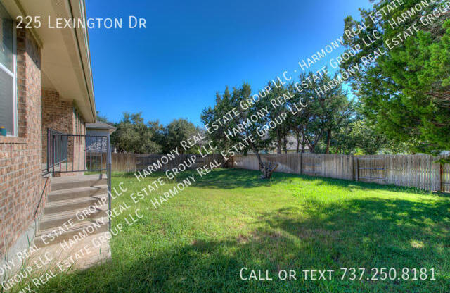 225 Lexington Dr