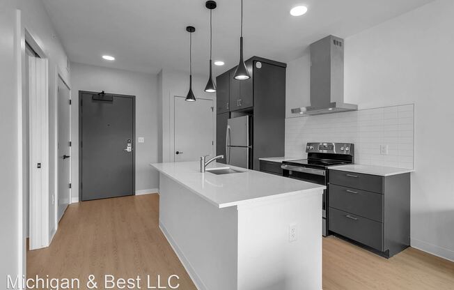 Brand New Luxury Apartment Complex in proximity to Buffalo General!