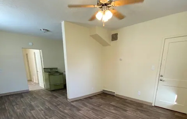 Elaine Apartments