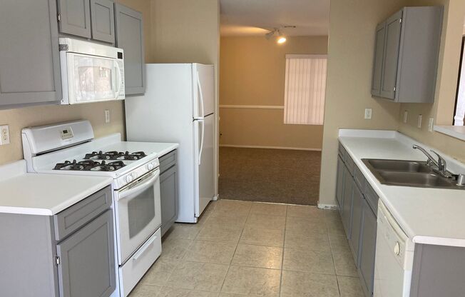 3 beds, 2 baths, $1,950