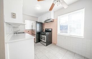 1 bed, 1 bath, $1,695, Unit 1609