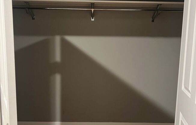 2 beds, 2 baths, $1,900, Unit 316