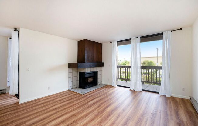 2101 Shoreline Dr #252 - 2 Bedroom | 2 Bath | Condo