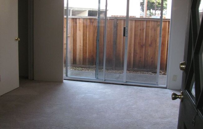 G5 | (CHP) 774 - 778 Coleman Avenue*
