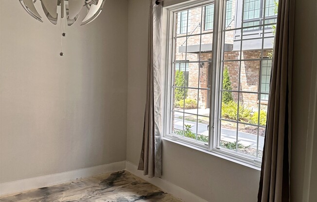 284 CASTLEBERRY HL WALK