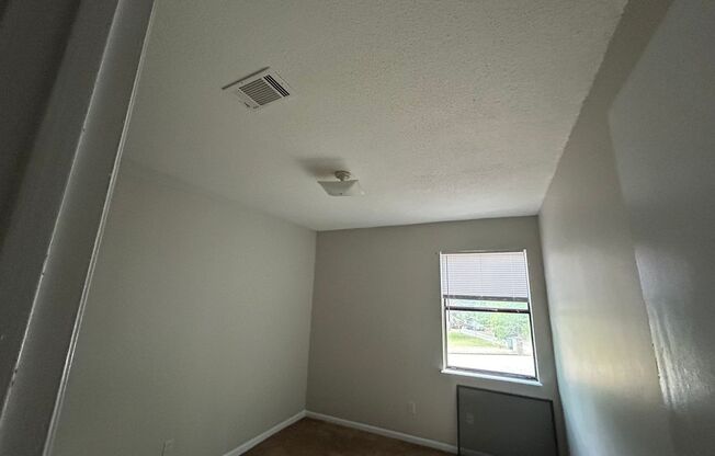 1069 Kelly Drive, Hinesville, GA