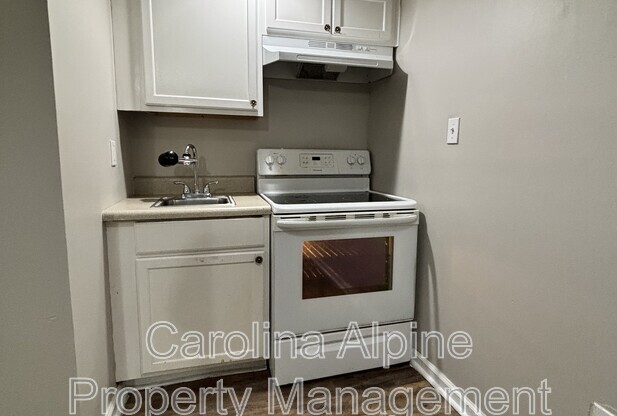 2512 FINCHLEY DR
