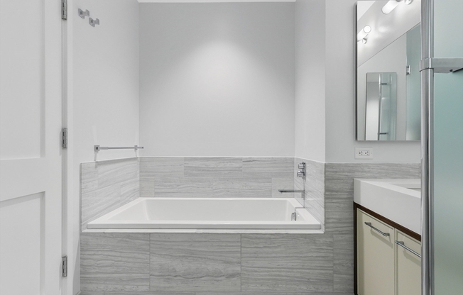 2 beds, 2.5 baths, 1,363 sqft, $16,000, Unit 3108