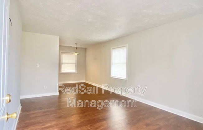 419 GLENDALE AVE