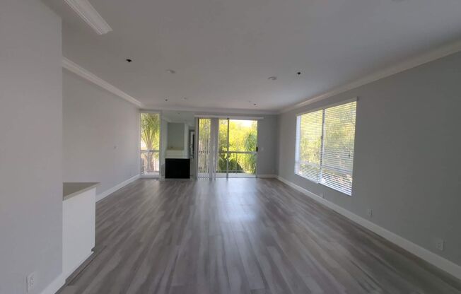 1844 Thayer Ave.