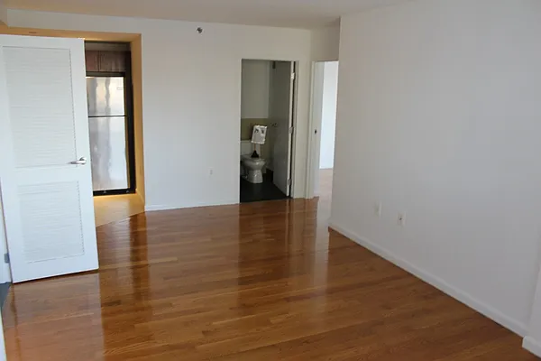 Studio, 1 bath, $3,750, Unit 3K