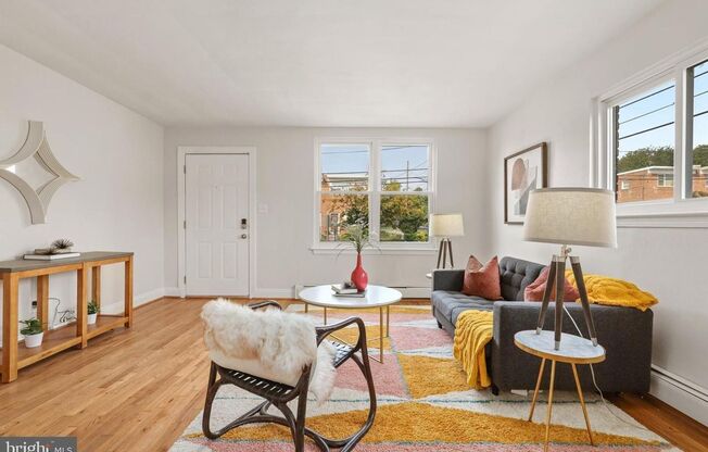 5BR Home Near Takoma with Parking & Finished Lower Level