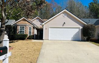 Wow! Must see this 3 bed 2 bath house in Belltree at Summergrove!