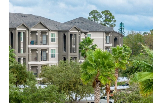 exterior view of Park at Magnolia apartments in Magnolia, TX 77354