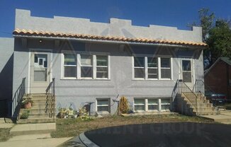 515 1/2 E LEWIS ST