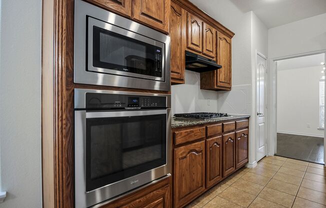 Stunning 4 bed/4 bath home in Frisco ISD!