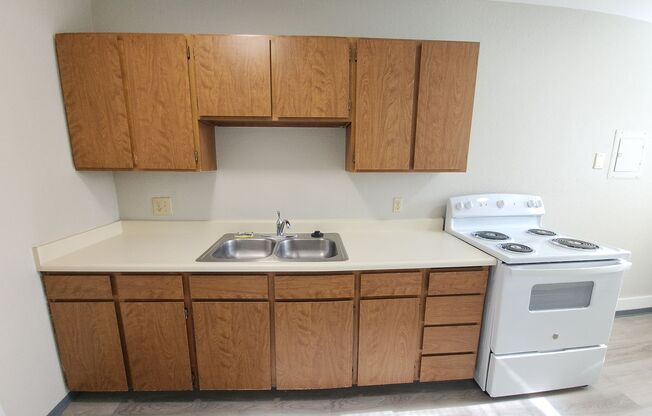 2 beds, 1 bath, 665 sqft, $1,400, Unit 309