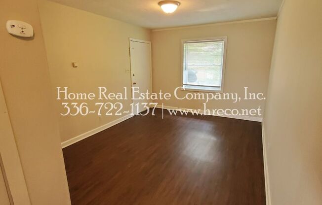 Fayetteville Village Apartments | 1342 Gray Avenue Apt D