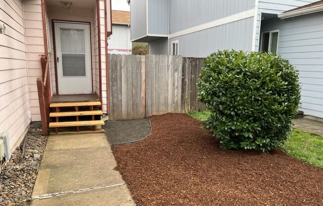 *Move In Special, Half off Rent! (See ad for details)*3 Bedroom Home!