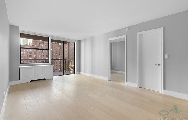 2 beds, 1 bath, $5,700, Unit 33J