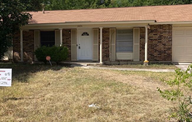 ZERO APPLICATION FEE FOR THIS 4BR/2BA NORTHEAST HOME
