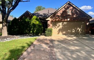 Steeds Crossing / One Story / 3 bedrooms, 2 bath, 2 living / Pflugerville ISD