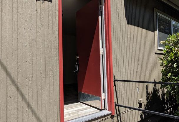 Studio, 1 bath, 550 sqft, $1,164, Unit 3515-24