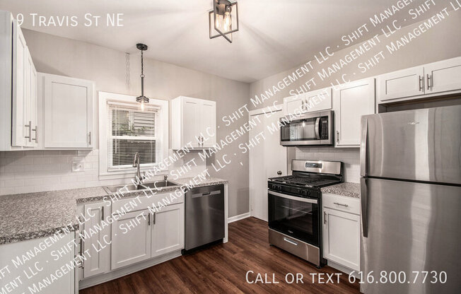 9 TRAVIS ST NE