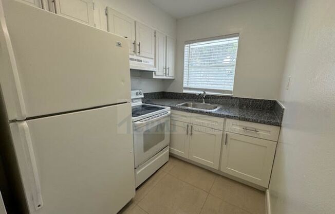 1 bed, 1 bath, 642 sqft, $1,725, Unit 112