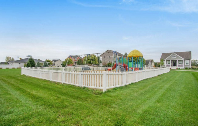 4 beds, 2.5 baths, $2,495