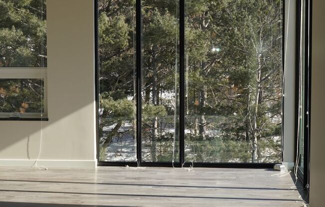 3 beds, 2 baths, 2,000 sqft, $3,399